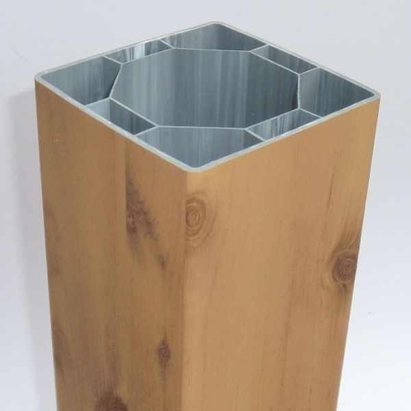 Pfosten S (100x100) verstärkt - Astfichte - L= ca.20cm - Musterstück PVC